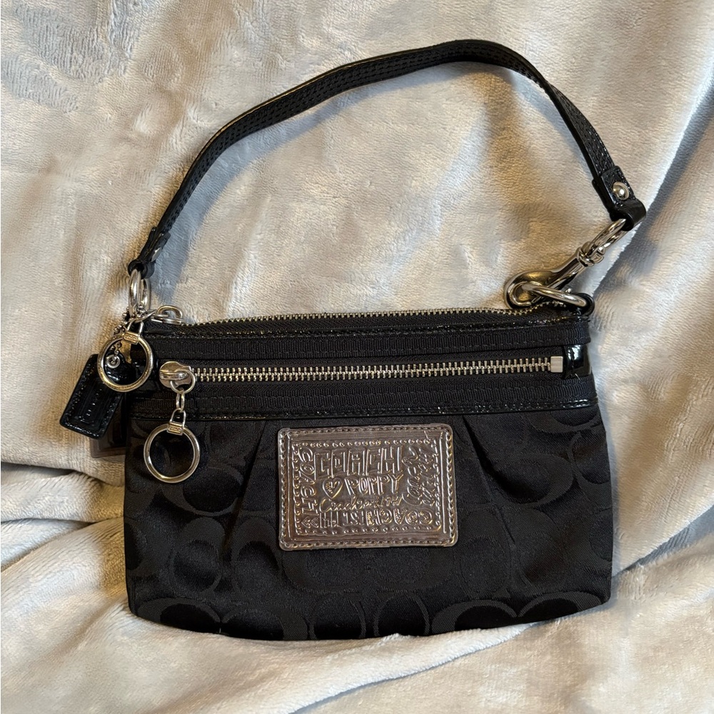 VINTAGE - COACH Y2k Poppy Signature Large Black Wristlet